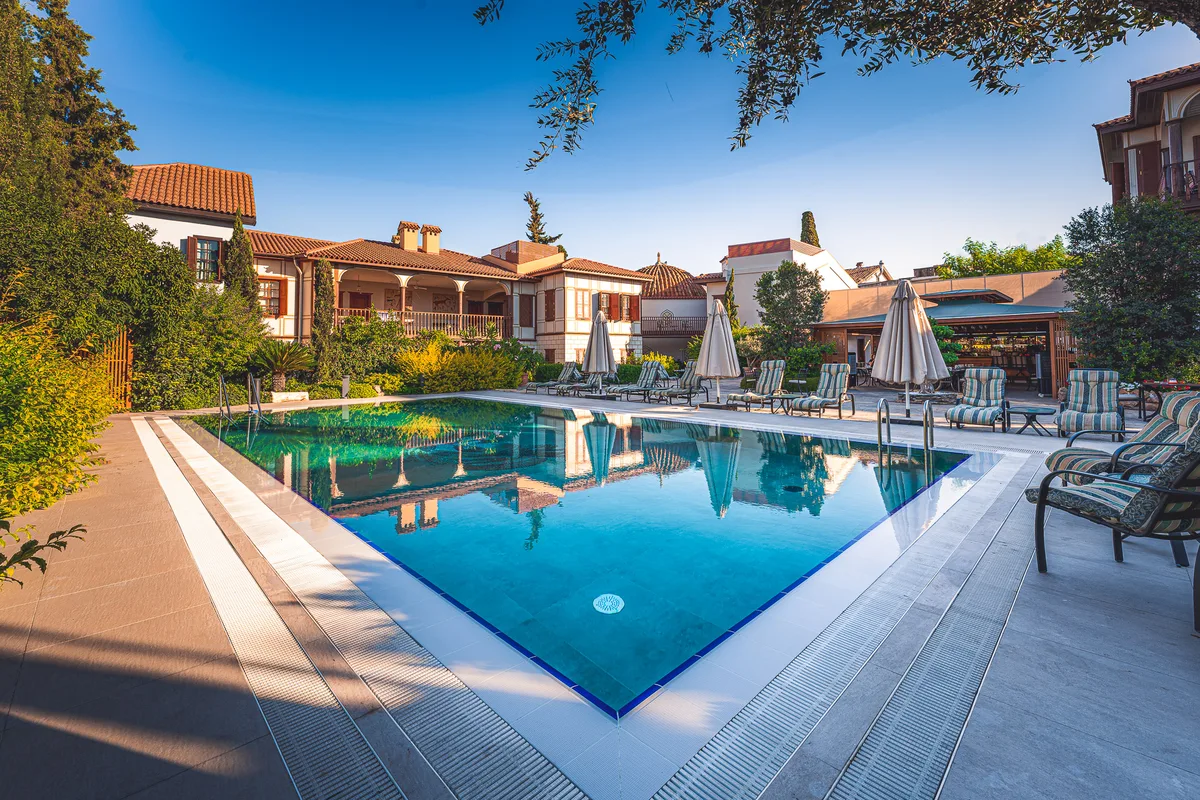 RuinAdalia Hotel.