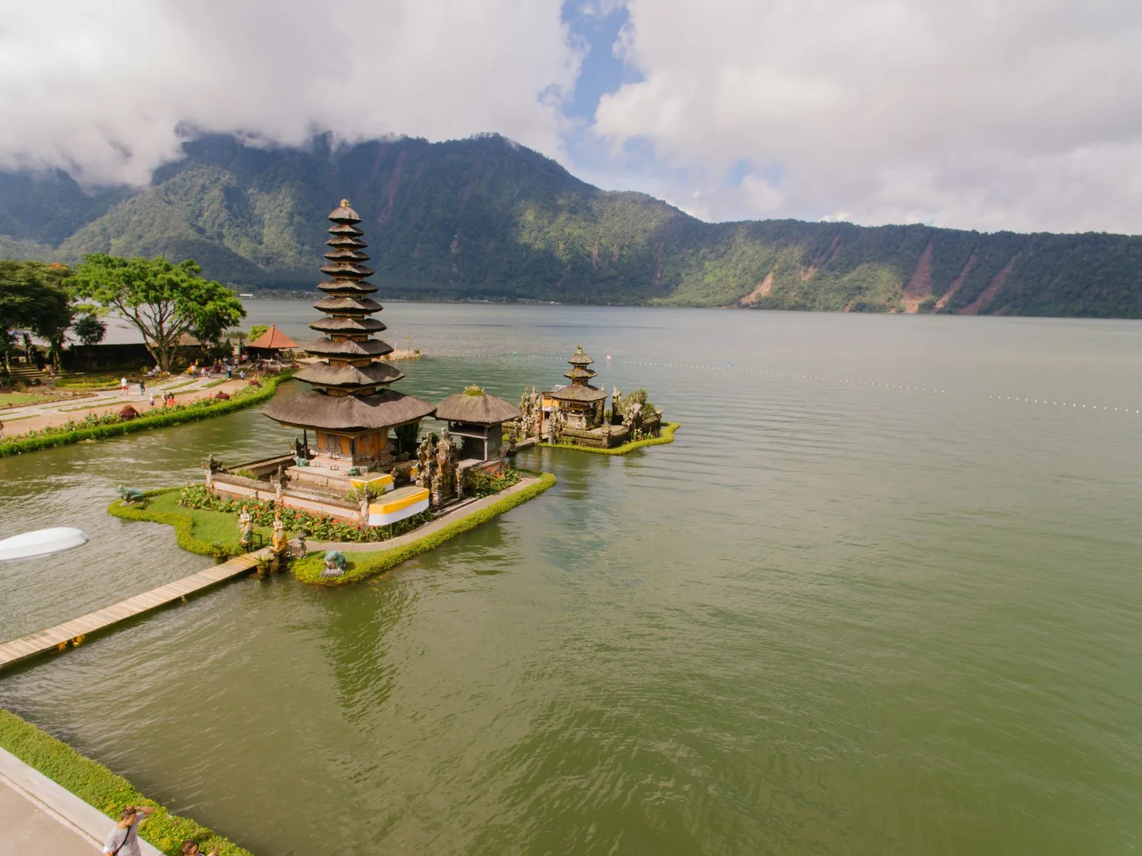Ulun Danu Beratan Temple on Lake Beratan, Bali