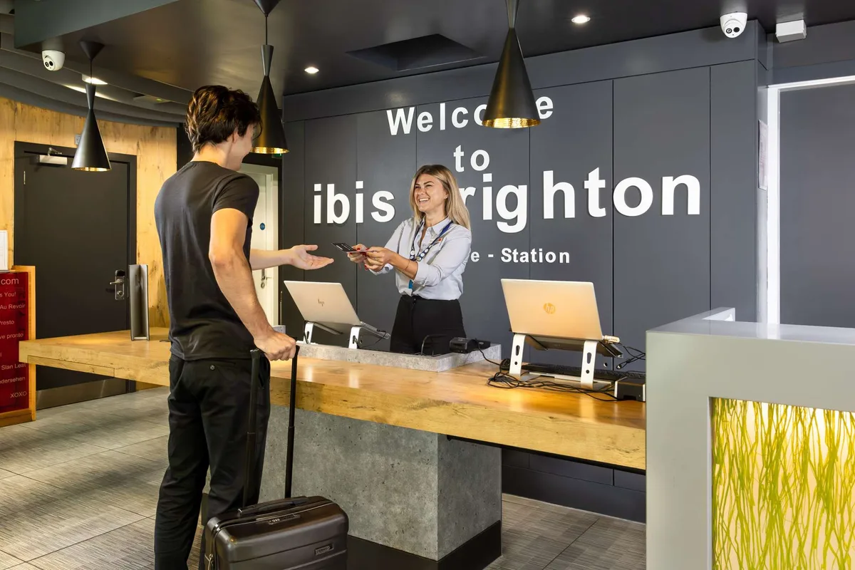 ibis Brighton City Centre - Station.
