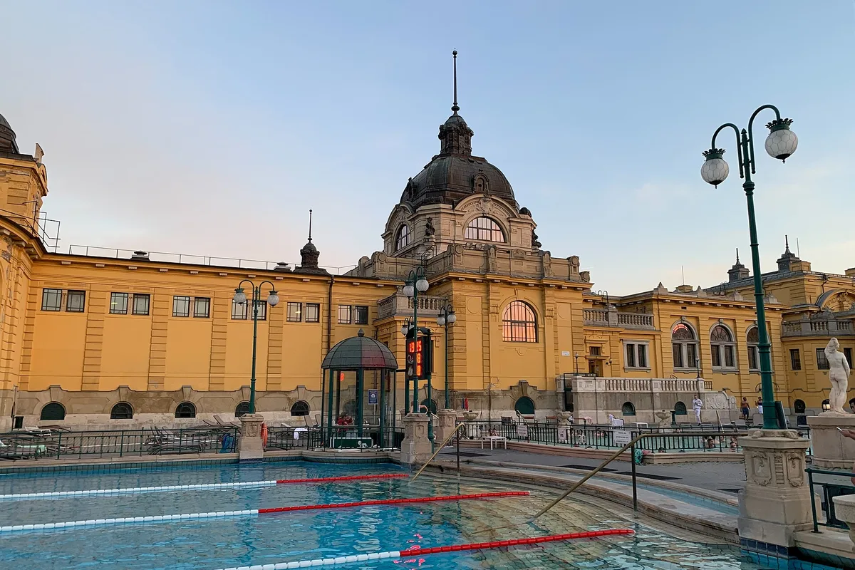 The outdoor pools of the Széchenyi thermal bath