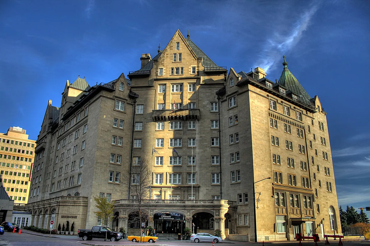 Fairmont Hotel Macdonald.