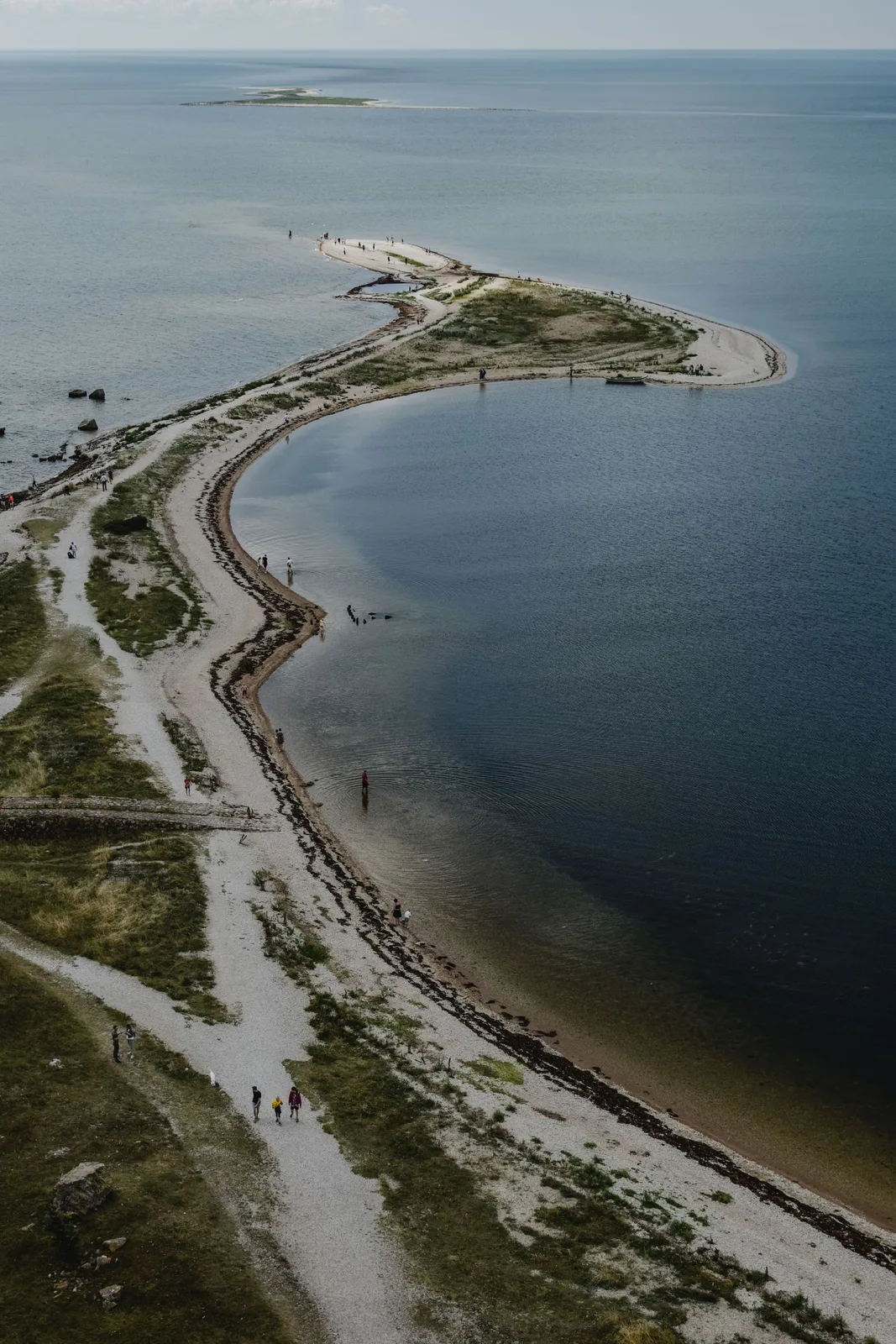 The sandy shallows of the Bay of Puck