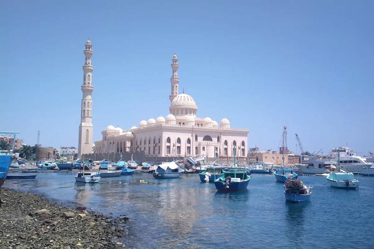 El Mina Mosque across the harbour in Sakala, Hurghada