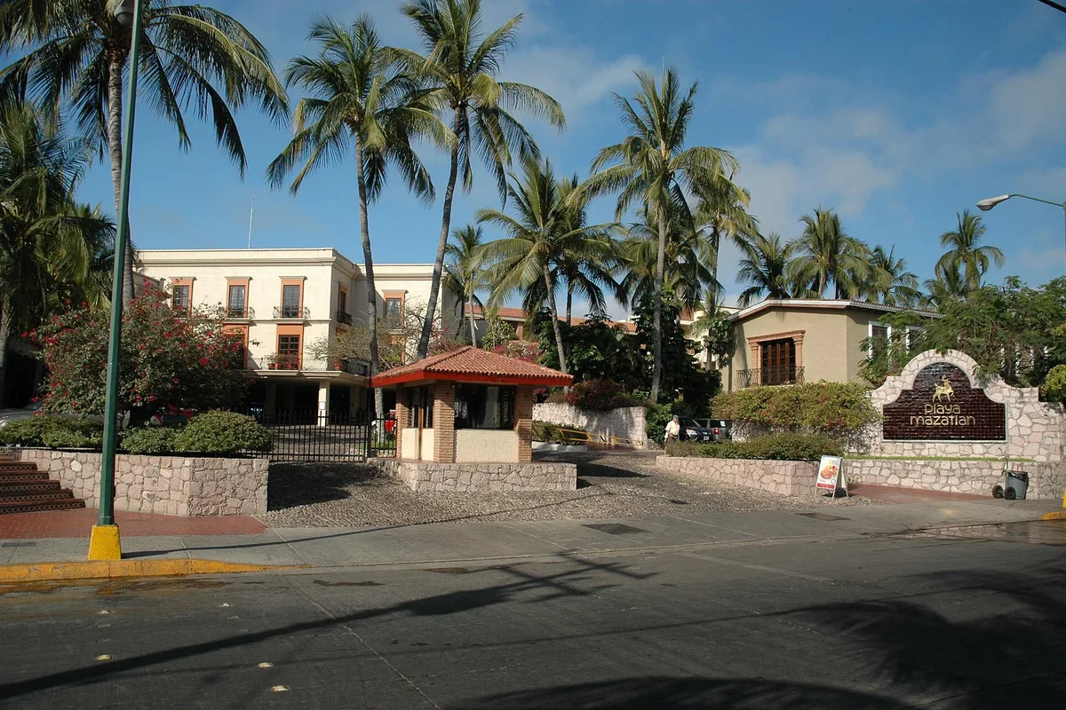 Hotel Playa Mazatlan.