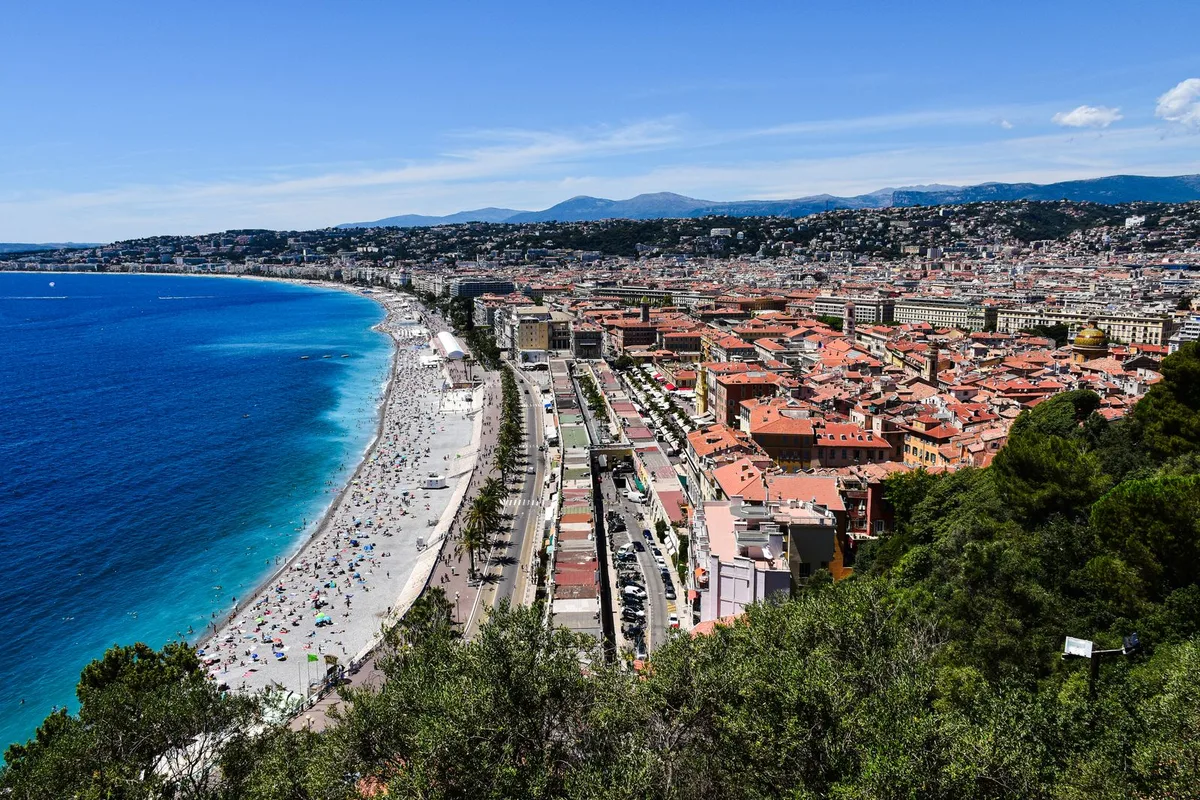 The Baie des Anges and Nice's rooftops from Colline du Château