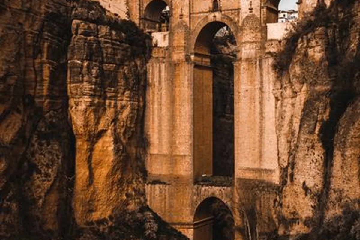 The Puente Nuevo and the old town across the gorge, Ronda