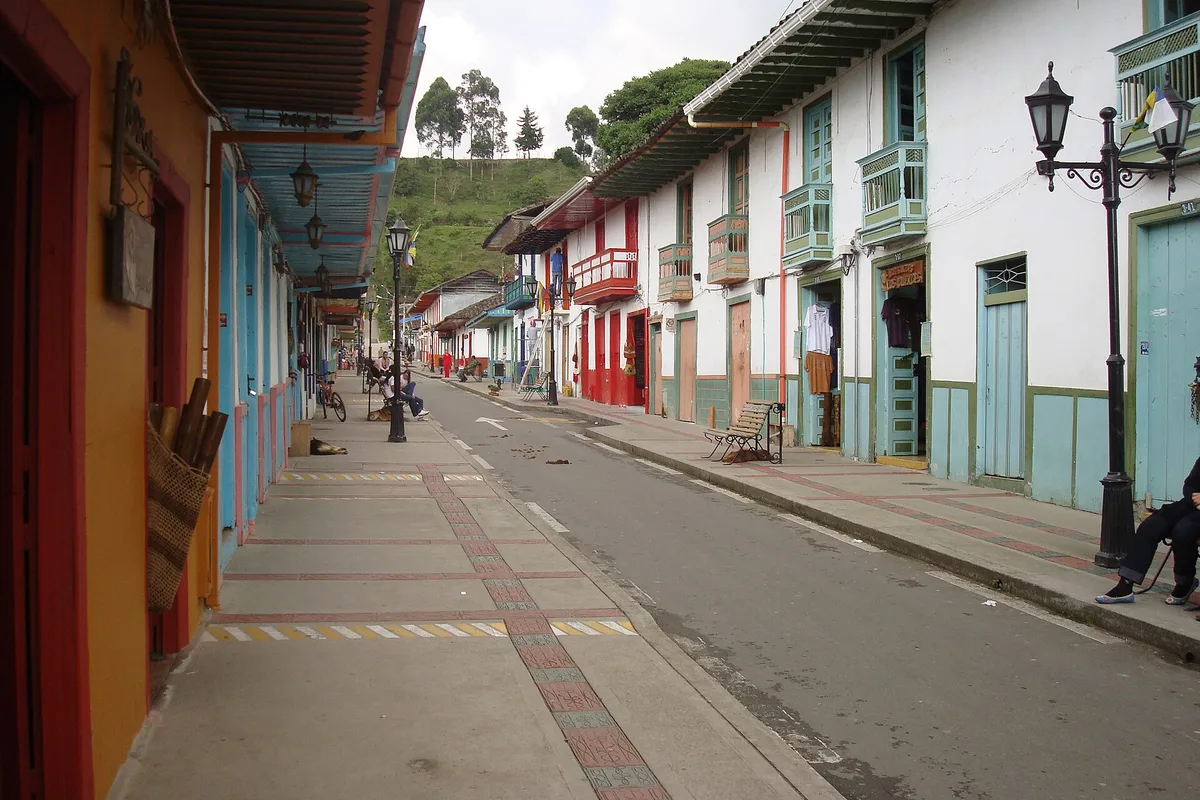 Calle Real in Salento, painted balconies above the craft shops