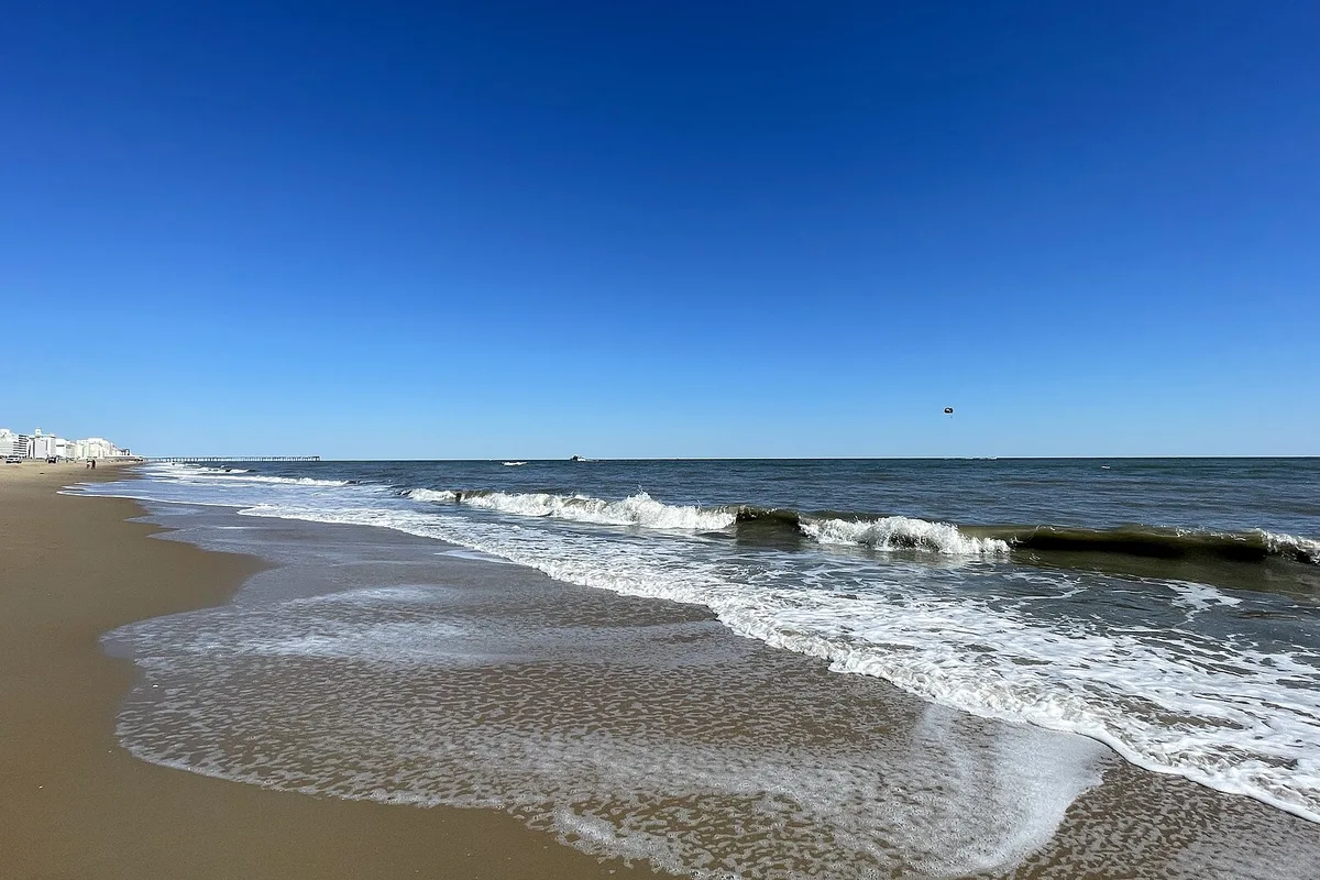 Comfort Suites Beachfront.